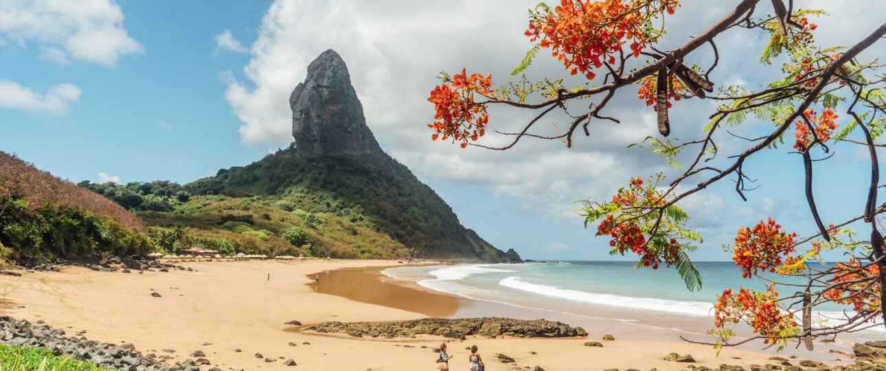 Flights to Fernando de Noronha